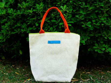 Borsa Recycling: Respect, Recycle, Upcycling