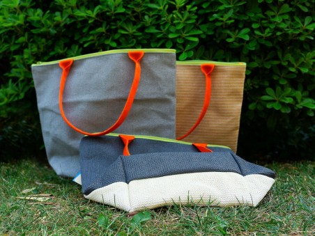 Borsa Recycling: Respect, Recycle, Upcycling