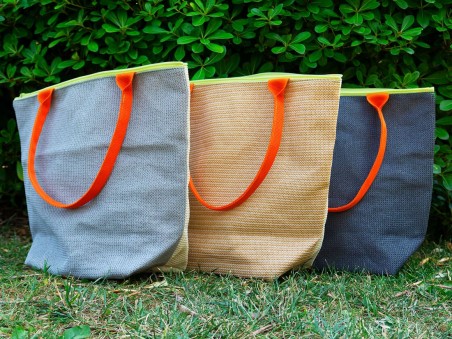 Borsa Recycling: Respect, Recycle, Upcycling