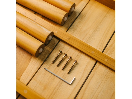 Chiglia: Tavolino Basso da Esterno in Teak