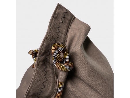 Randa XL: l’Unico Bean Bag dal Design Radiale