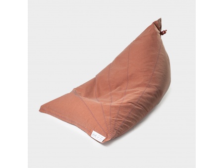 Randa XL: l’Unico Bean Bag dal Design Radiale