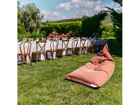 Randa XL: l’Unico Bean Bag dal Design Radiale