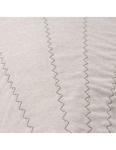 Randa: l’Unica Poltrona Sacco dal Design Radiale da Esterno e Interno