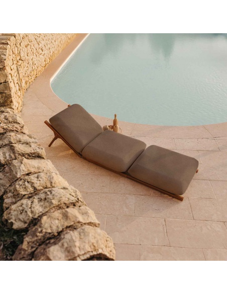 Tuga: Lettino prendisole in Teak Design Nautico Unico | Maanta