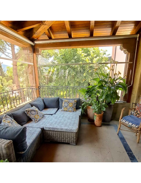 Easy Clear: Tenda a Caduta in PVC Trasparente SU MISURA