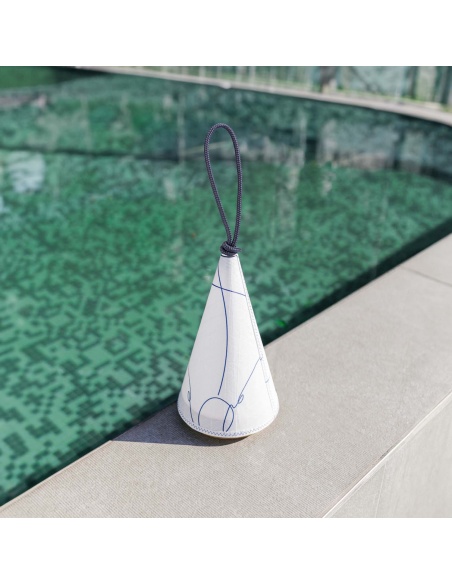 Lampada Cala: Design Nautico, Luce Regolabile, 143 Ore di Autonomia