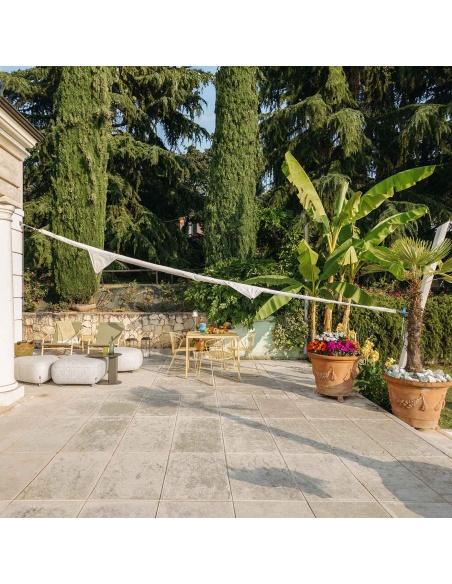 Solaria Furl Ombreggiante: Tenda Avvolgibile Antigrandine e Traspirante