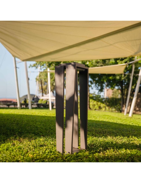Solar ISOSS: Lampada di design - Scopri le Nuove Lampade Segnapasso