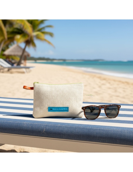 Pochette Recycling: Realizzata da Recupero Tessuto Vele Ombreggianti