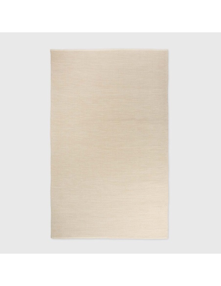 Tramelia: il Tappeto da Esterno Intrecciato a Mano