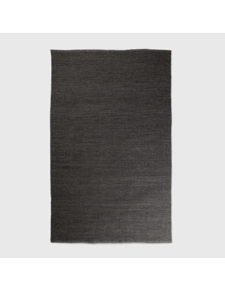 Tramelia: il Tappeto da Esterno Intrecciato a Mano