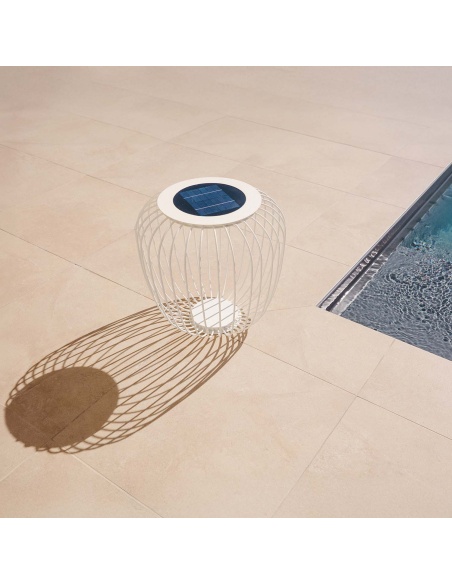Spheria: Lampada Solare da Esterno Design Mediterraneo