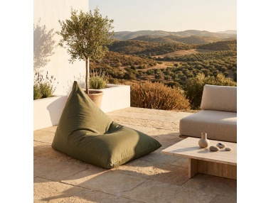 Thera: Pouf da Esterno in Bouclé di Polipropilene