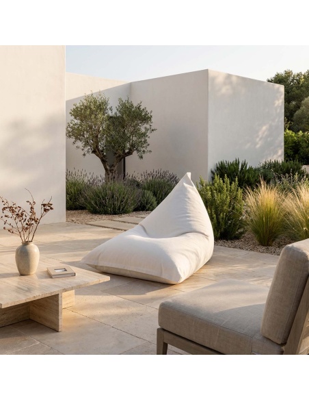 Thera: Pouf da Esterno in Bouclé di Polipropilene