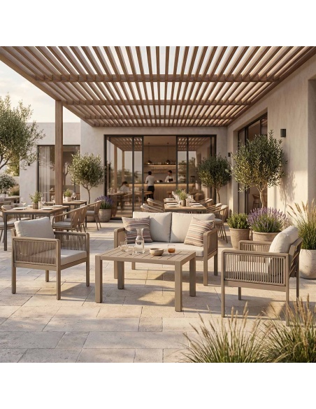 Genova: Salottino Artigianale con Corda Intrecciata a Mano