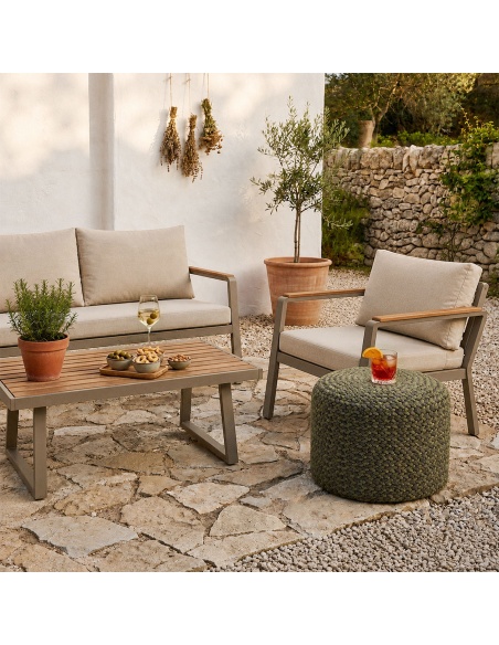 Thyrea: Pouf da Esterno Intrecciato dal Design Maanta