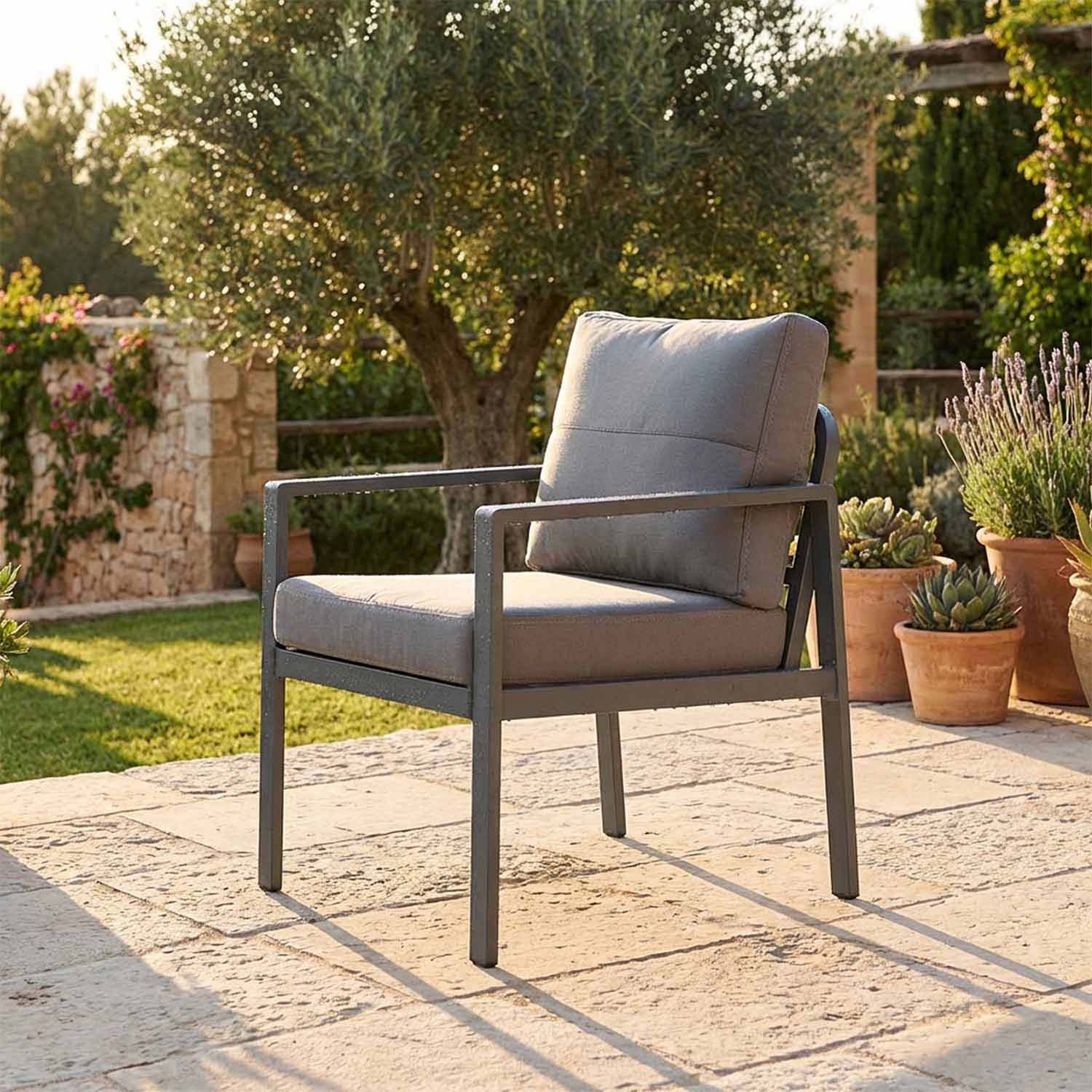 Pensato per restare fuori